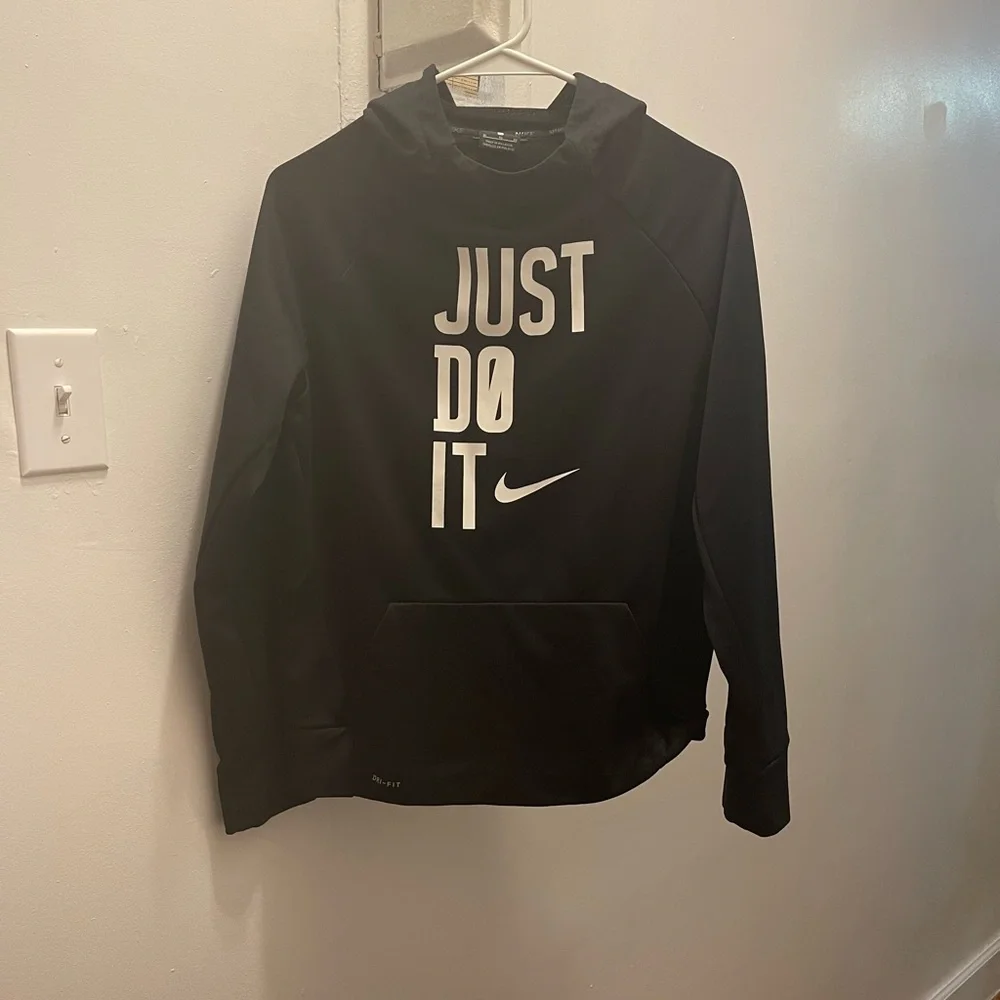 NIKE BIG KIDS DRI-FIT PULLOVER HOODIE XL BLK & WHITE - Picture 4 of 5